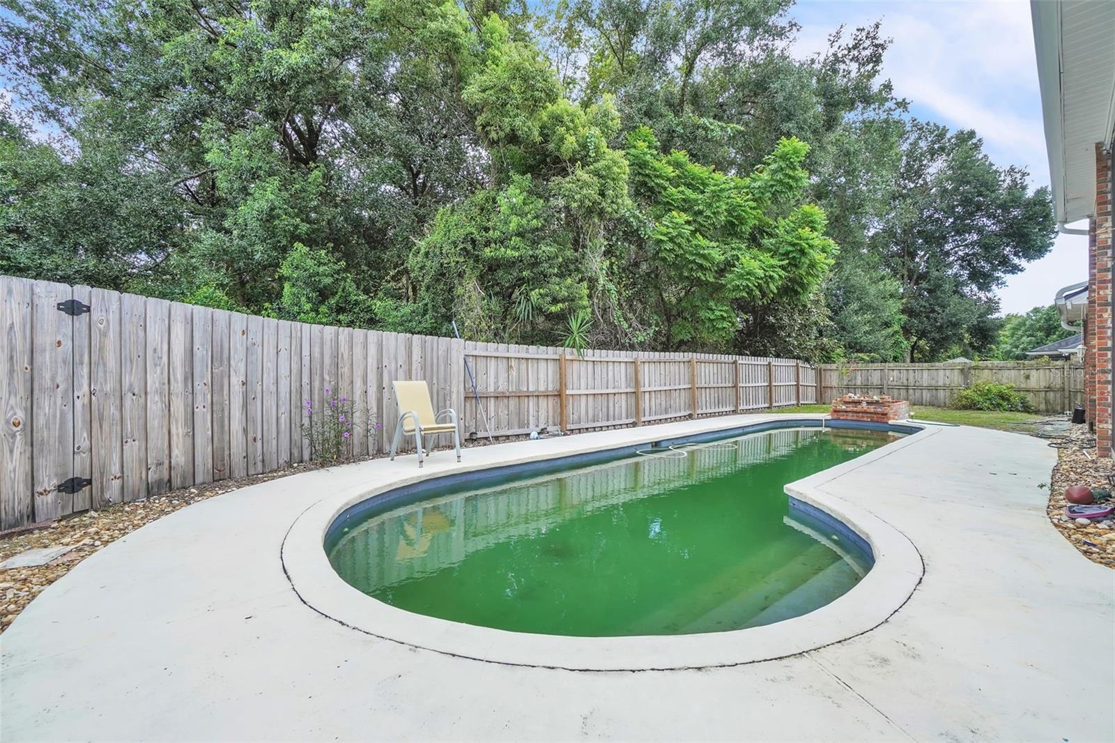 Listing photo id 36 for 13 Bass Lake Drive