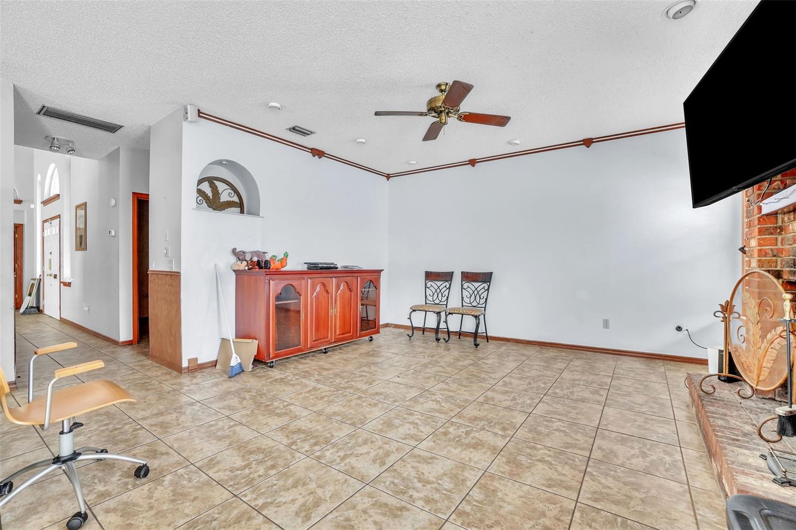 Listing photo id 7 for 13 Bass Lake Drive
