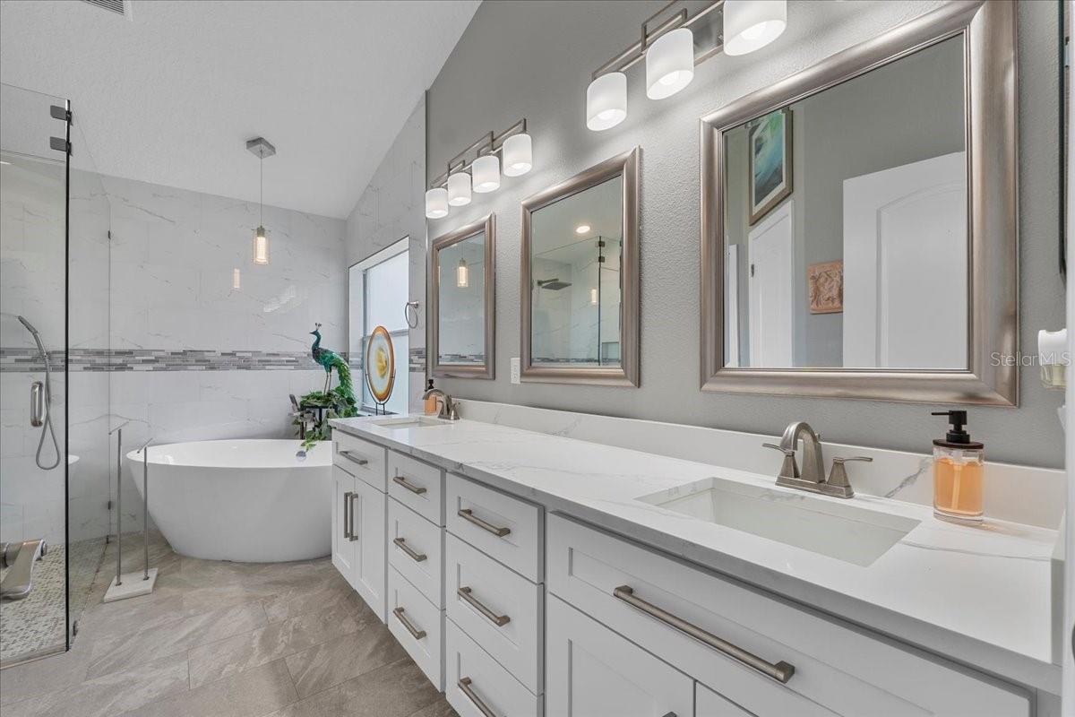 Image 14 of 29 For 6523 Lake Pembroke Place