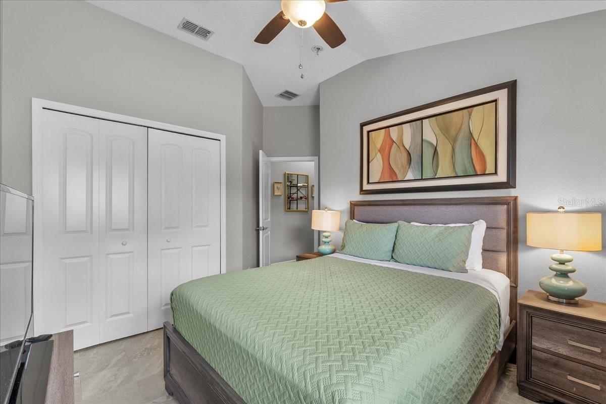 Image 17 of 29 For 6523 Lake Pembroke Place