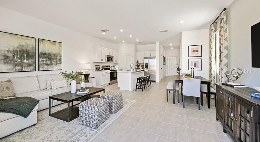 Image 10 of 17 For 501 Moonstone Court