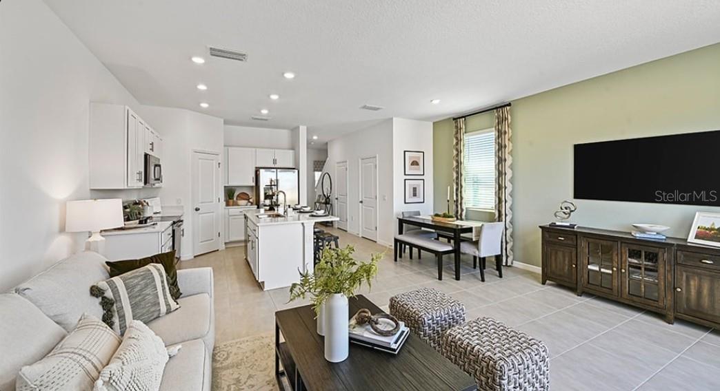 Image 12 of 17 For 501 Moonstone Court