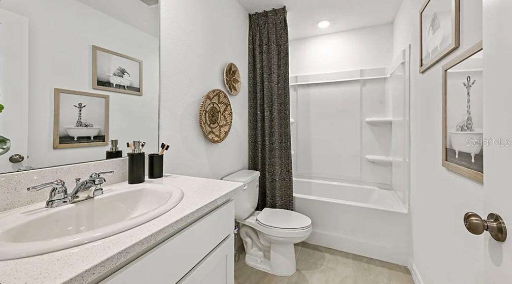 Image 16 of 17 For 501 Moonstone Court