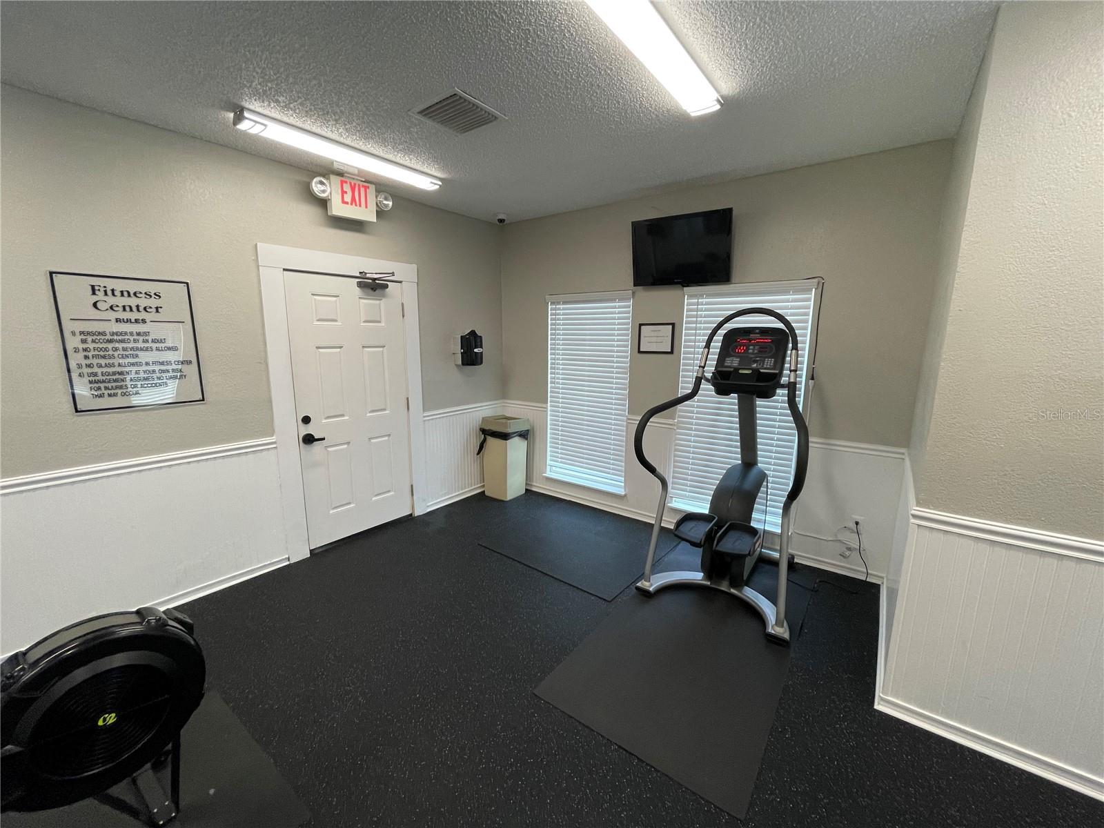 Image 15 of 23 For 3724 Idlebrook Circle 112