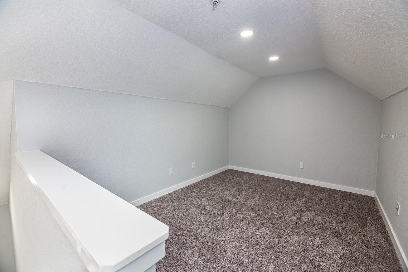 Image 21 of 28 For 6416 Raleigh Street 2614