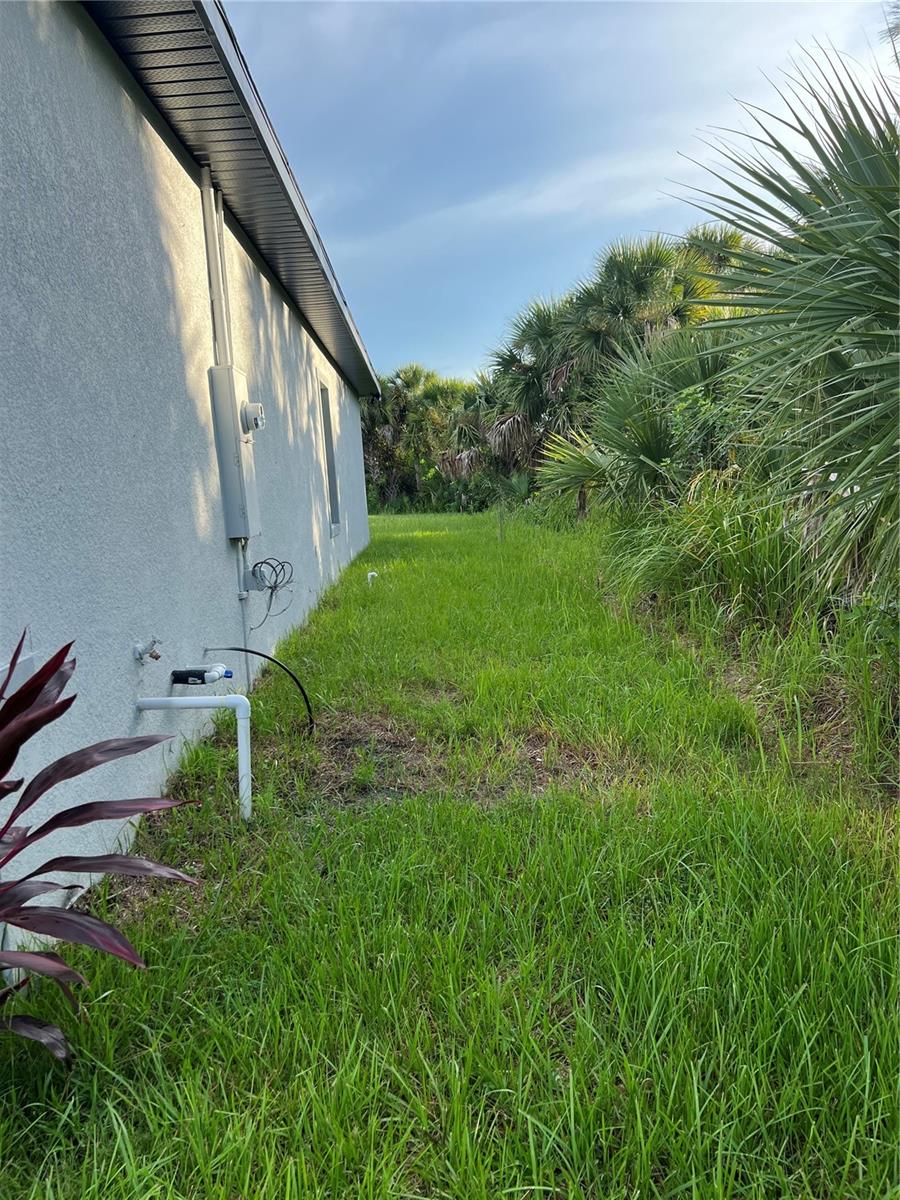 Image 28 of 28 For 200 Farley Street Sw