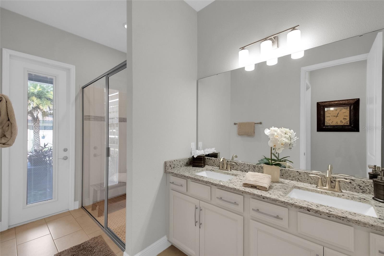 Image 15 of 40 For 1579 Pink Dogwood Way