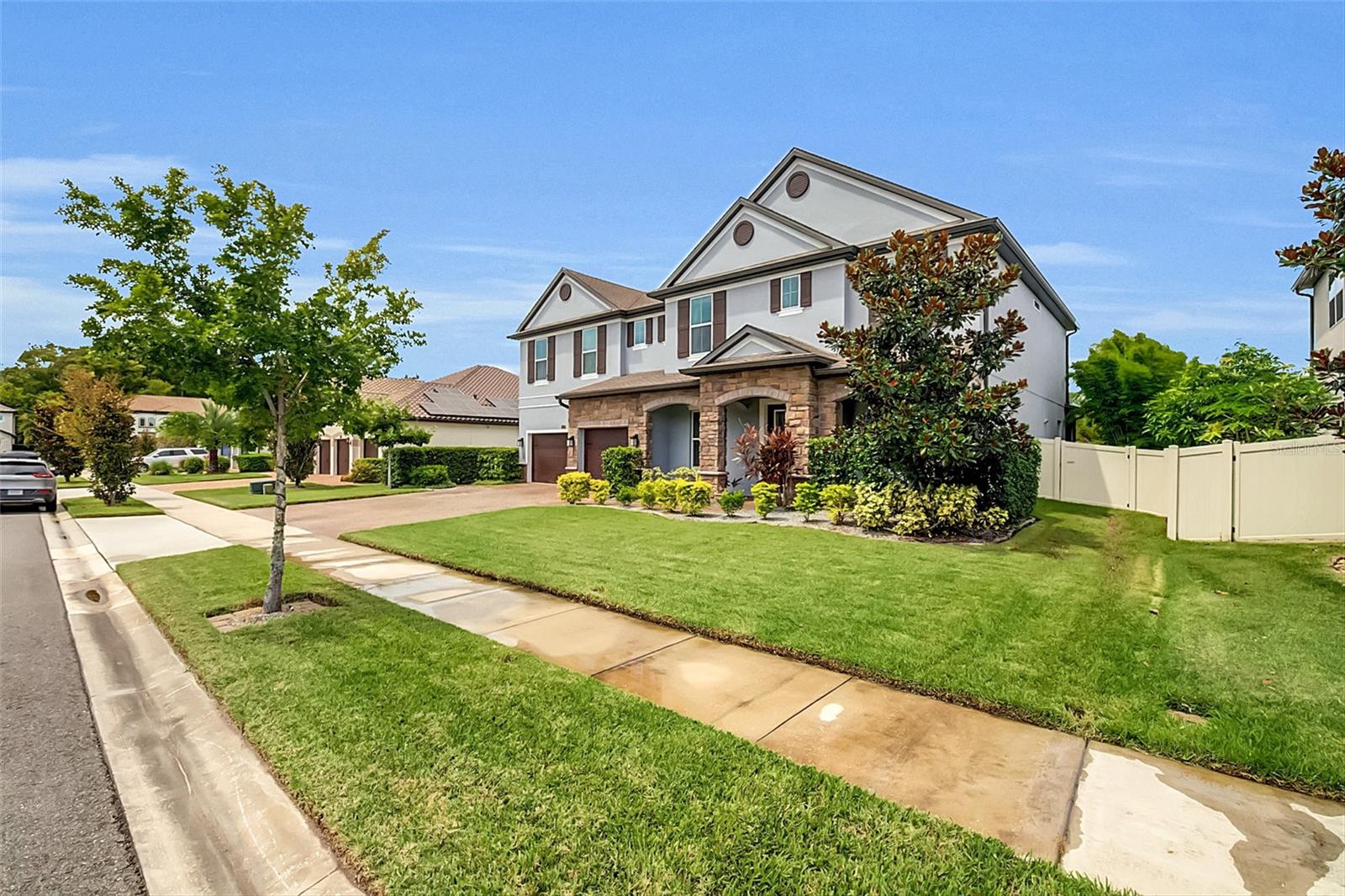 Image 2 of 40 For 1579 Pink Dogwood Way