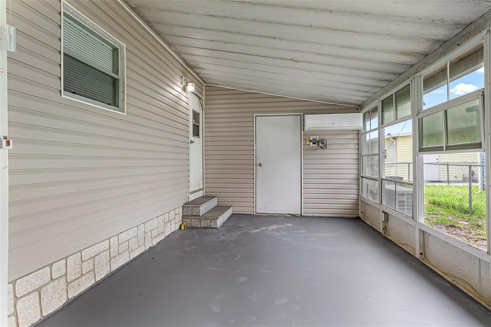Image 10 of 44 For 555 Marlin Circle