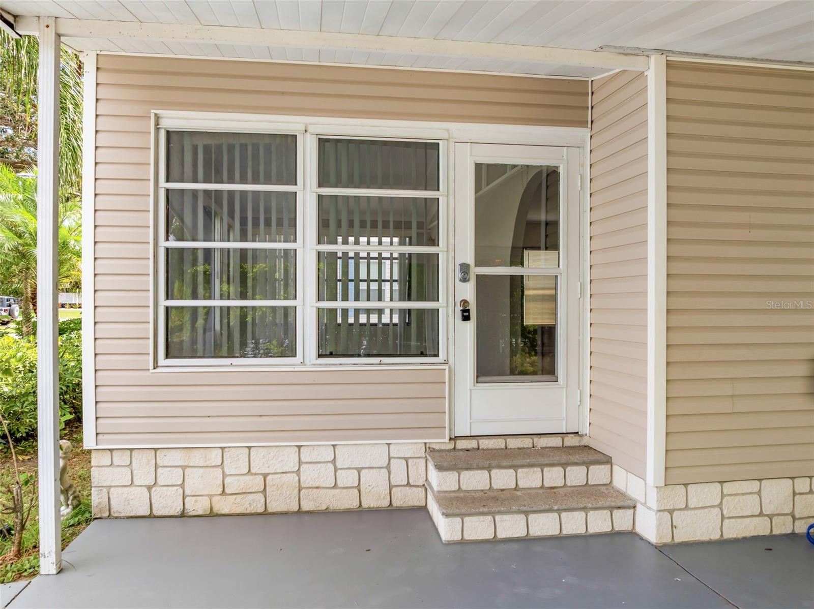 Image 8 of 44 For 555 Marlin Circle