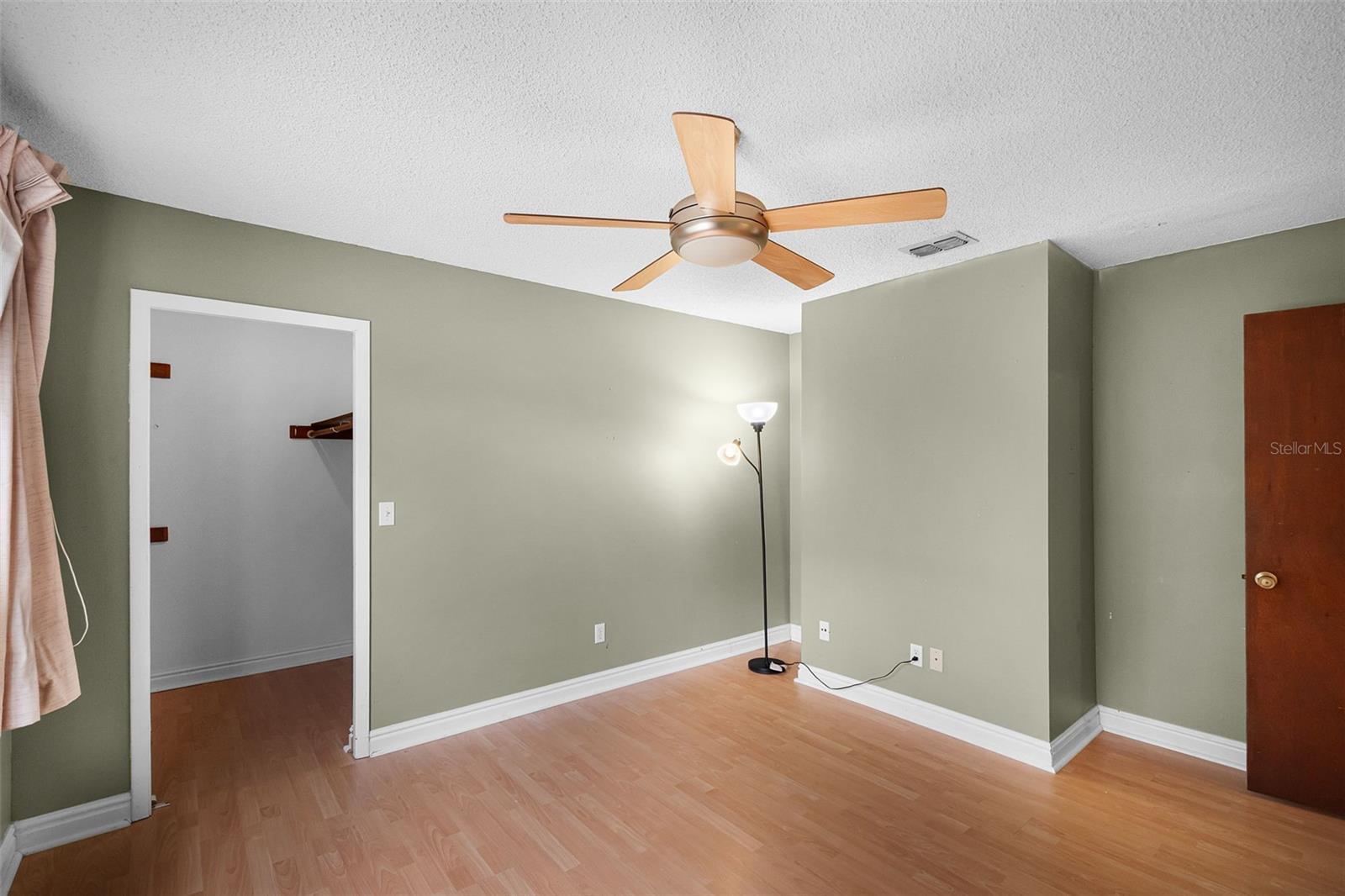 Image 24 of 38 For 7828 Snowberry Circle