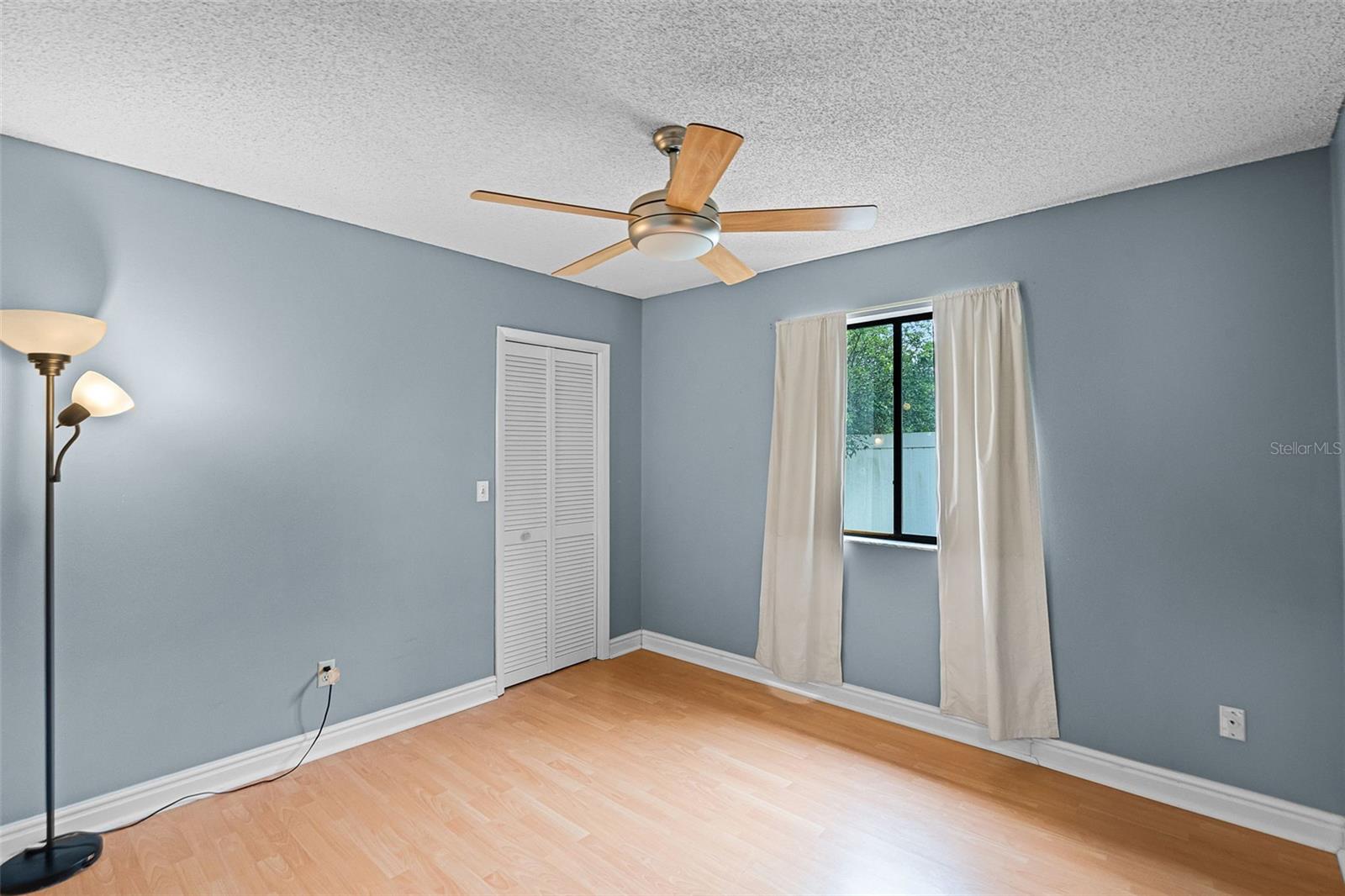 Image 27 of 38 For 7828 Snowberry Circle