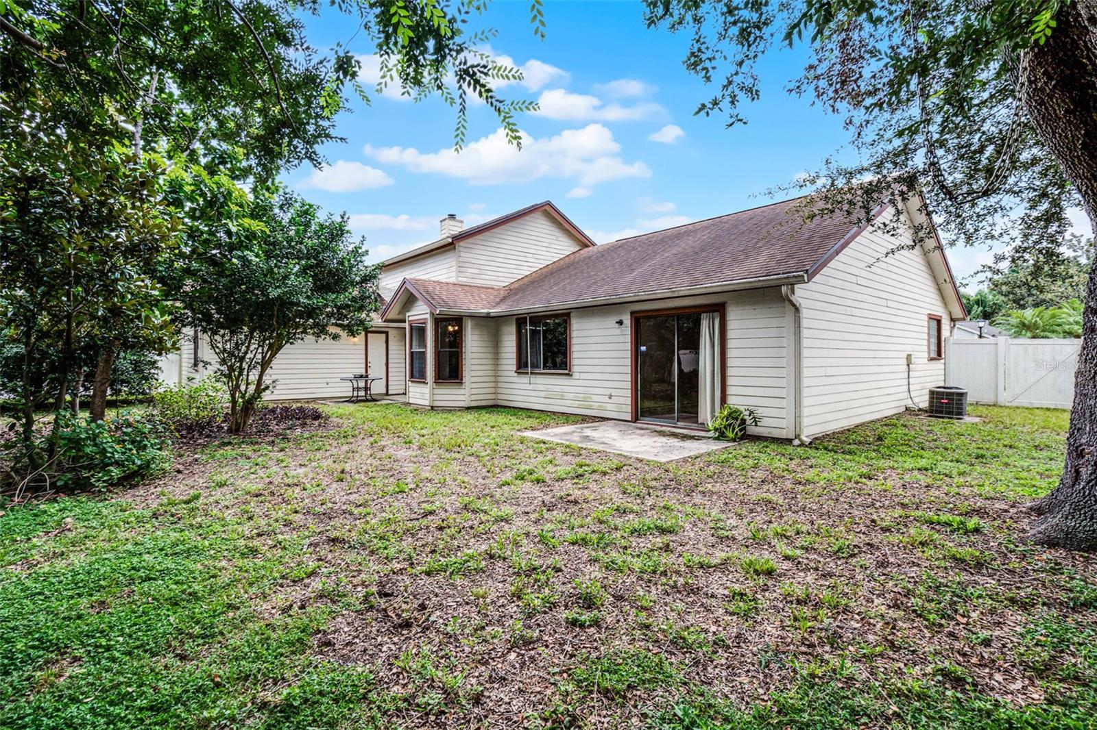 Image 36 of 38 For 7828 Snowberry Circle