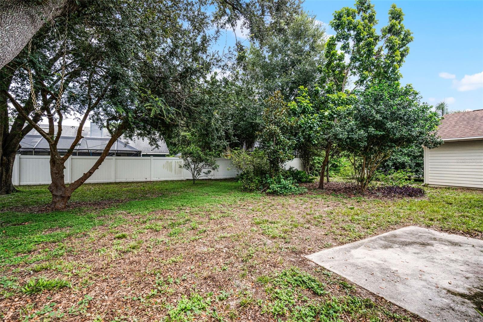 Image 37 of 38 For 7828 Snowberry Circle