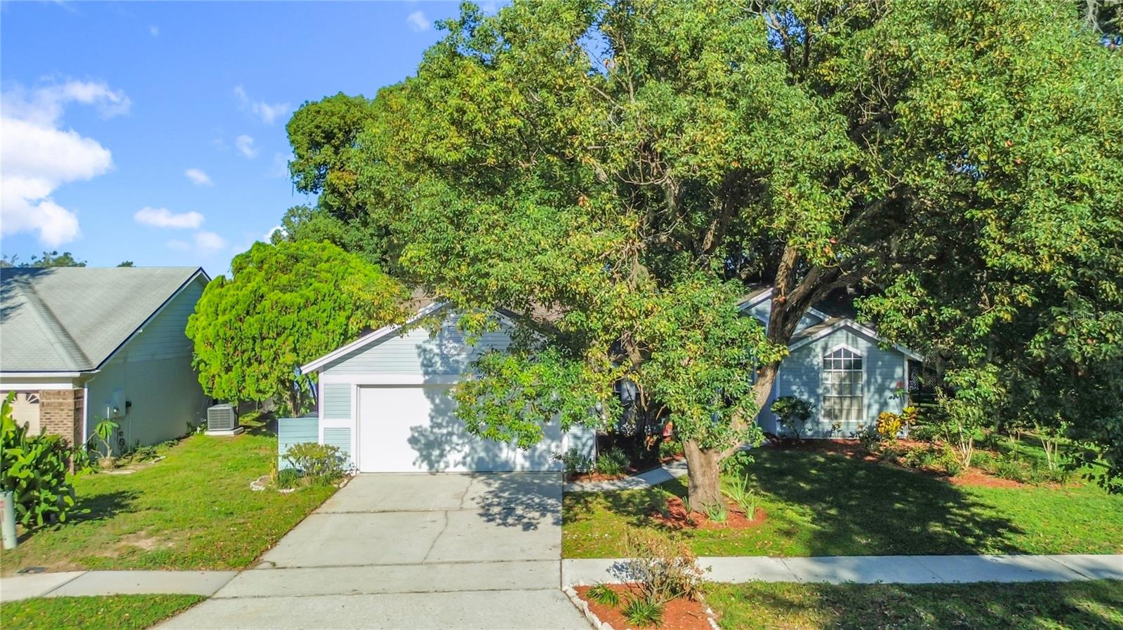 Image 26 of 29 For 312 Country Landing Boulevard