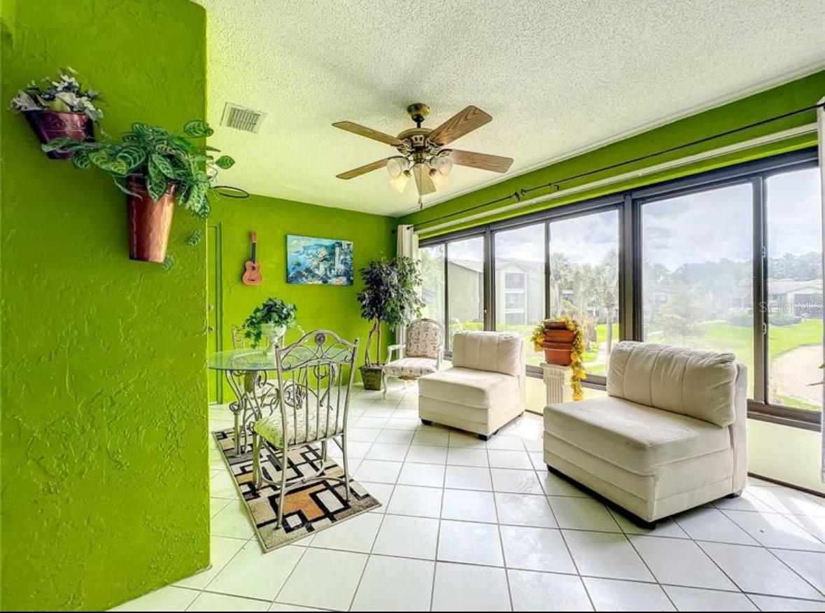 Image 30 of 40 For 1 Escondido Circle 170
