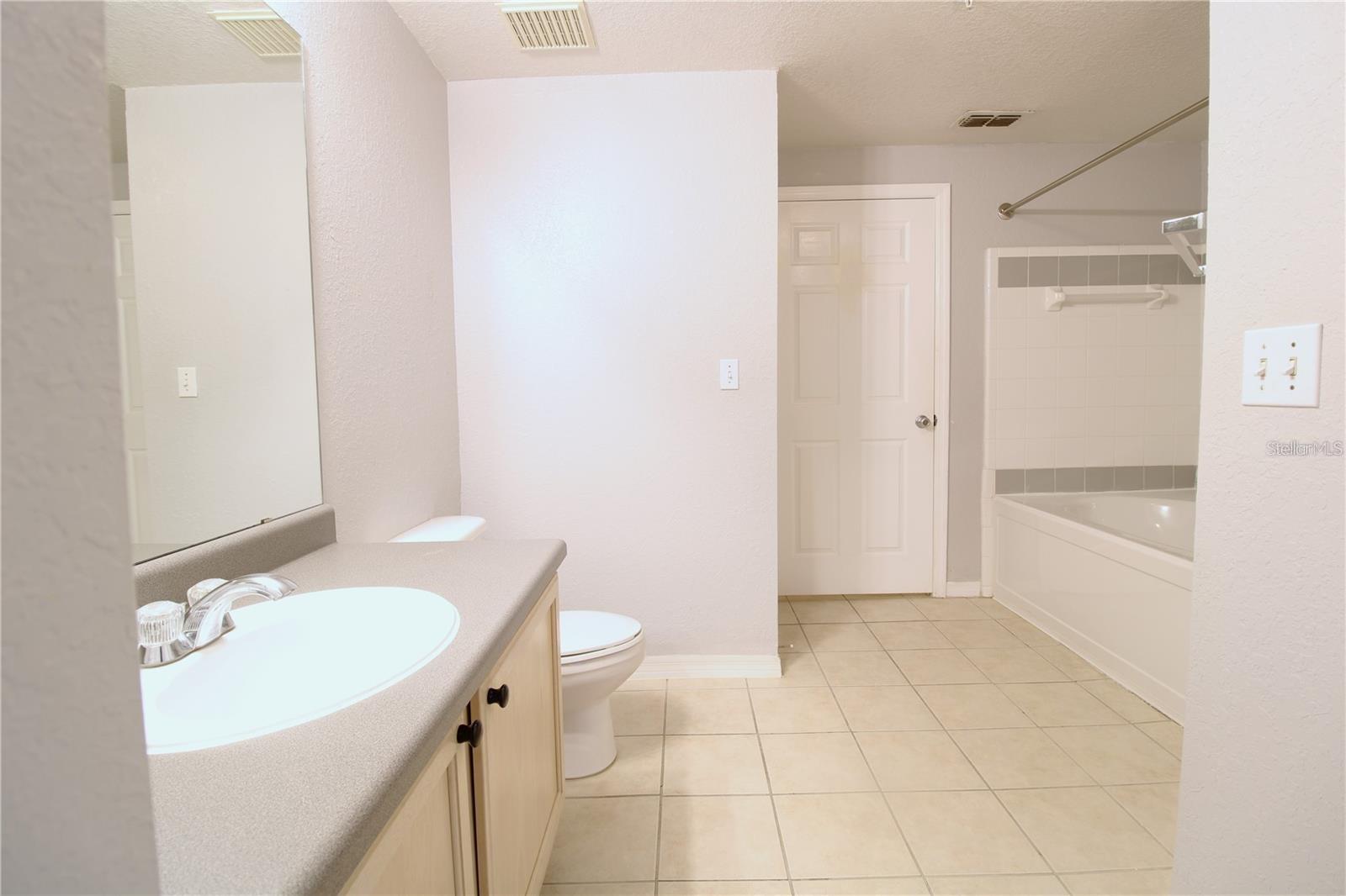 Image 16 of 24 For 3480 Soho Street 205