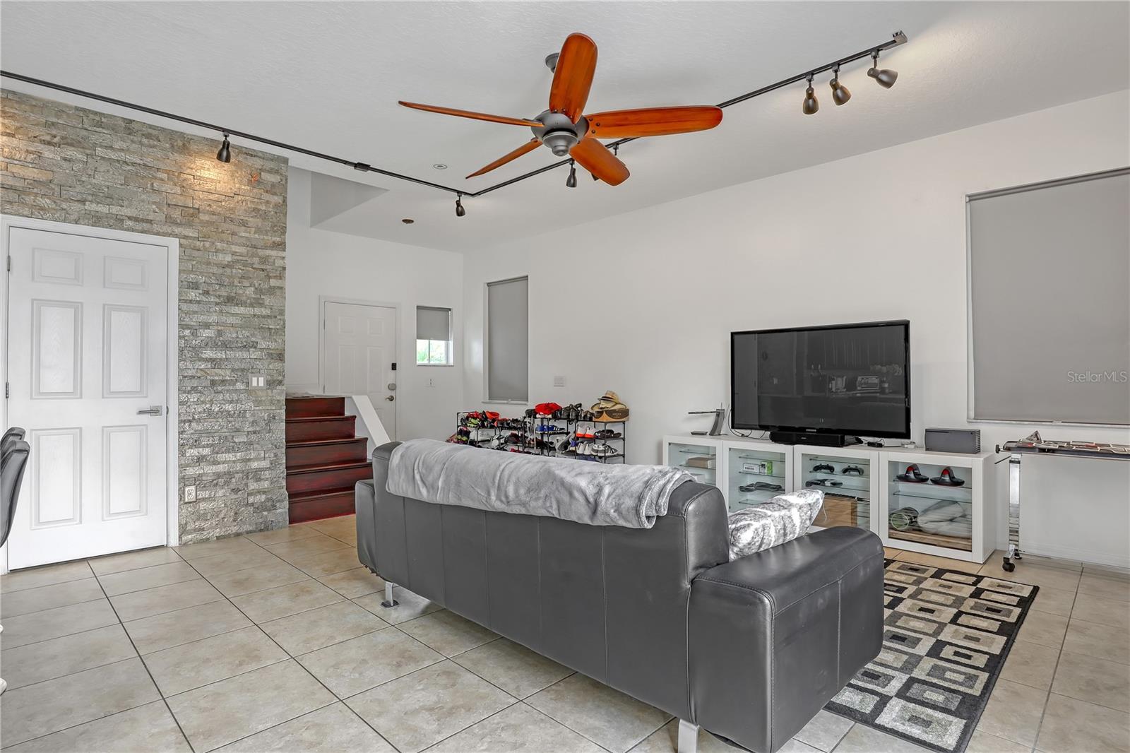 Image 10 of 48 For 2718 Curpin Lane