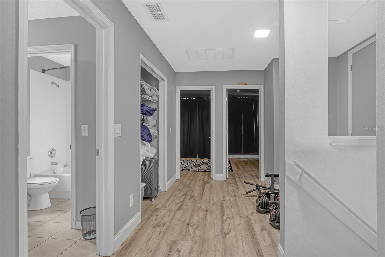 Image 19 of 48 For 2718 Curpin Lane