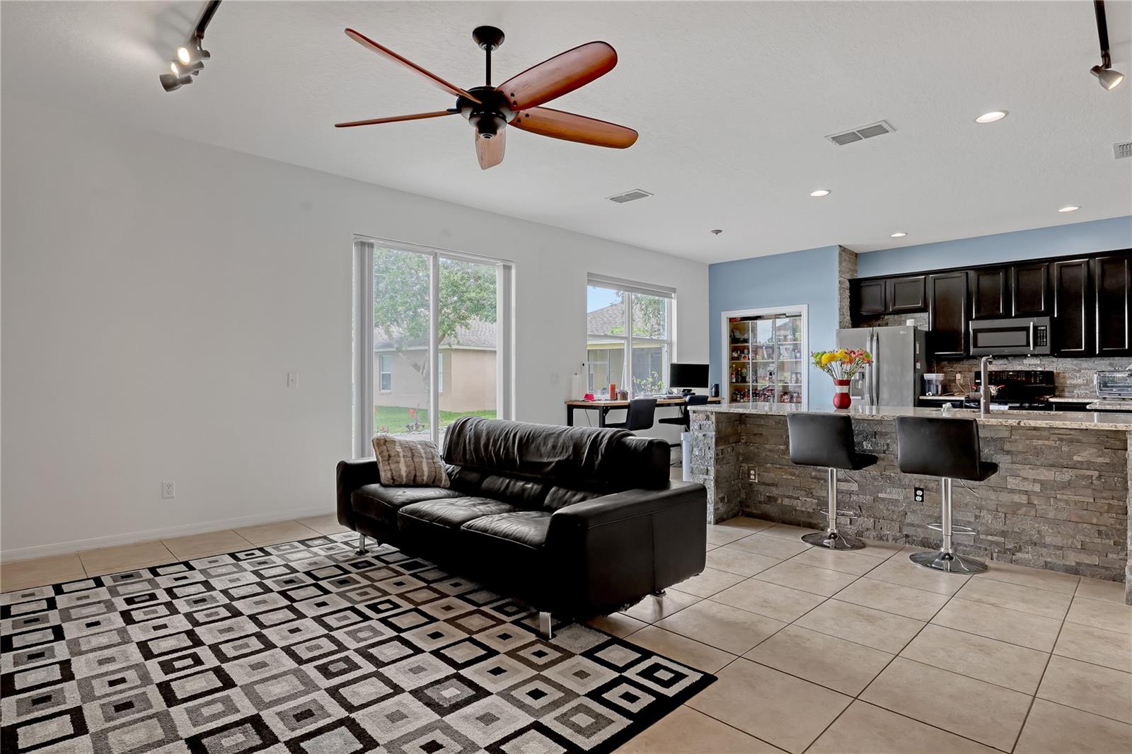 Image 8 of 48 For 2718 Curpin Lane