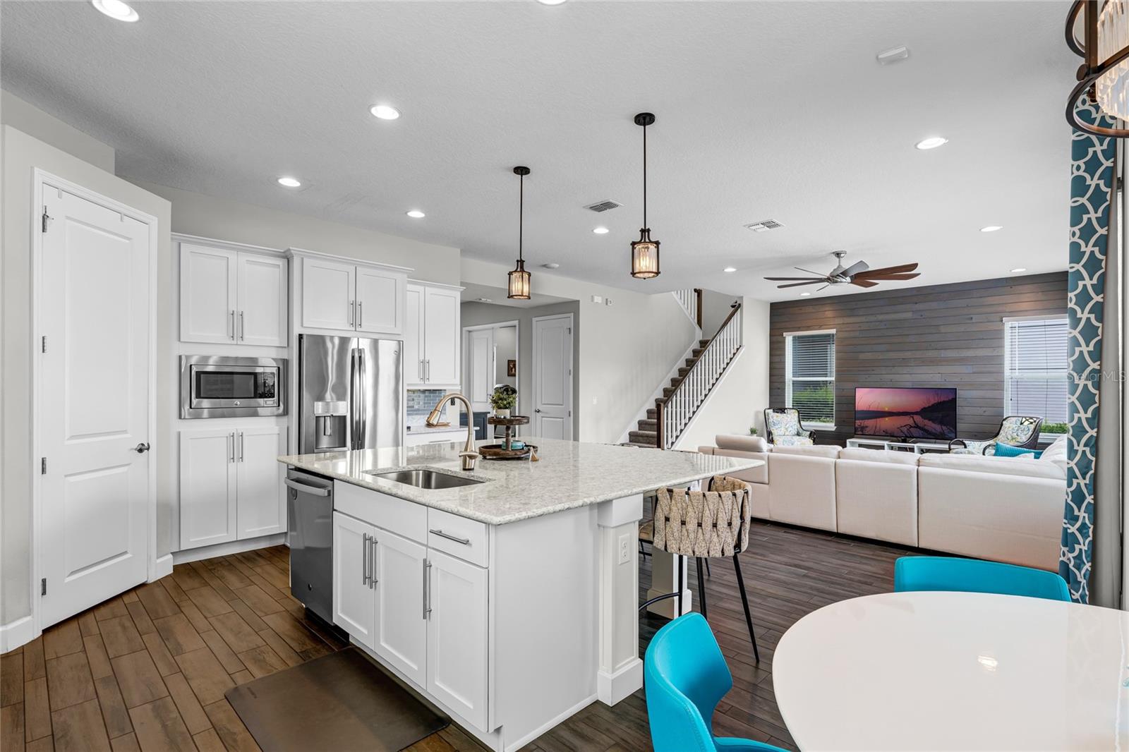 Image 11 of 55 For 9335 Richet Place