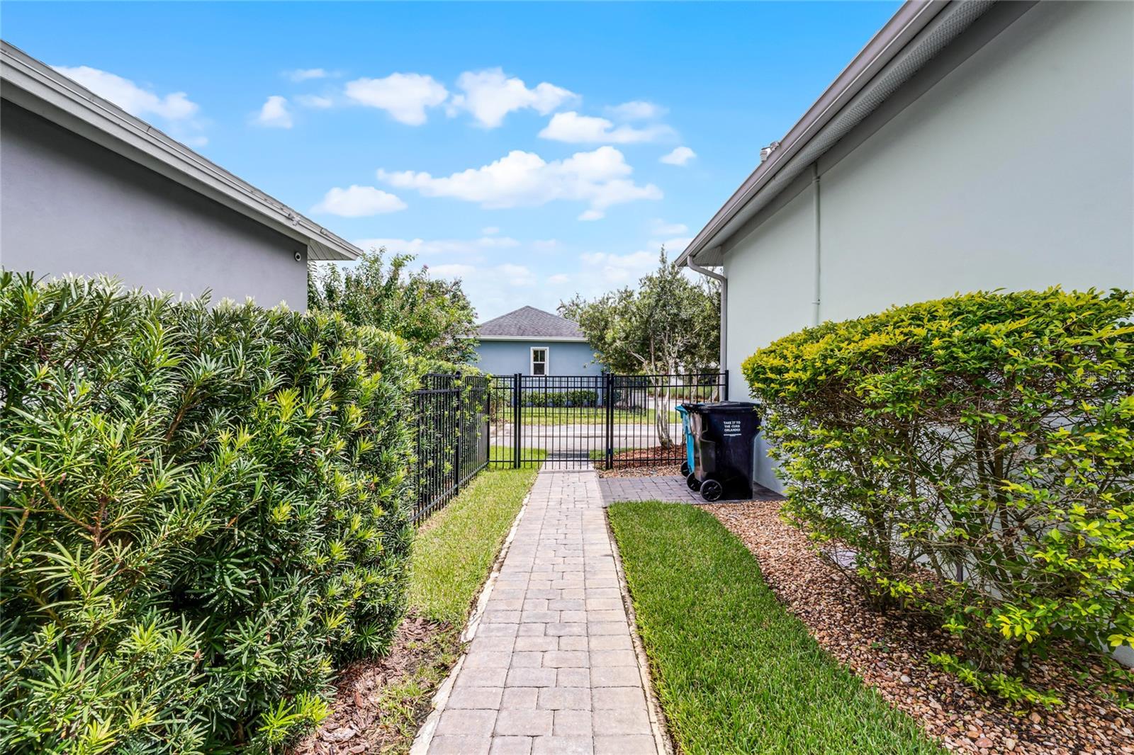 Image 39 of 55 For 9335 Richet Place