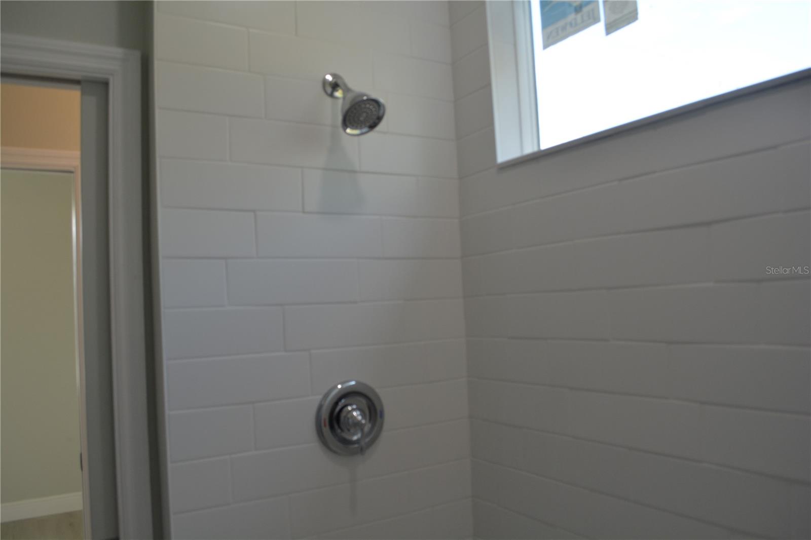 Image 21 of 41 For 2221 Sipes Avenue Avenue