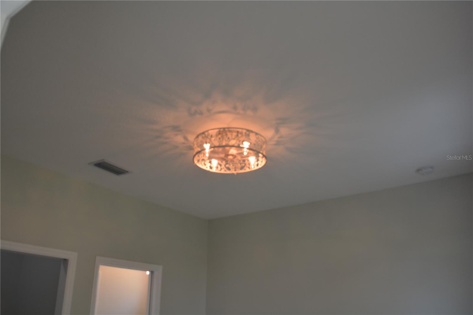 Image 34 of 41 For 2221 Sipes Avenue Avenue