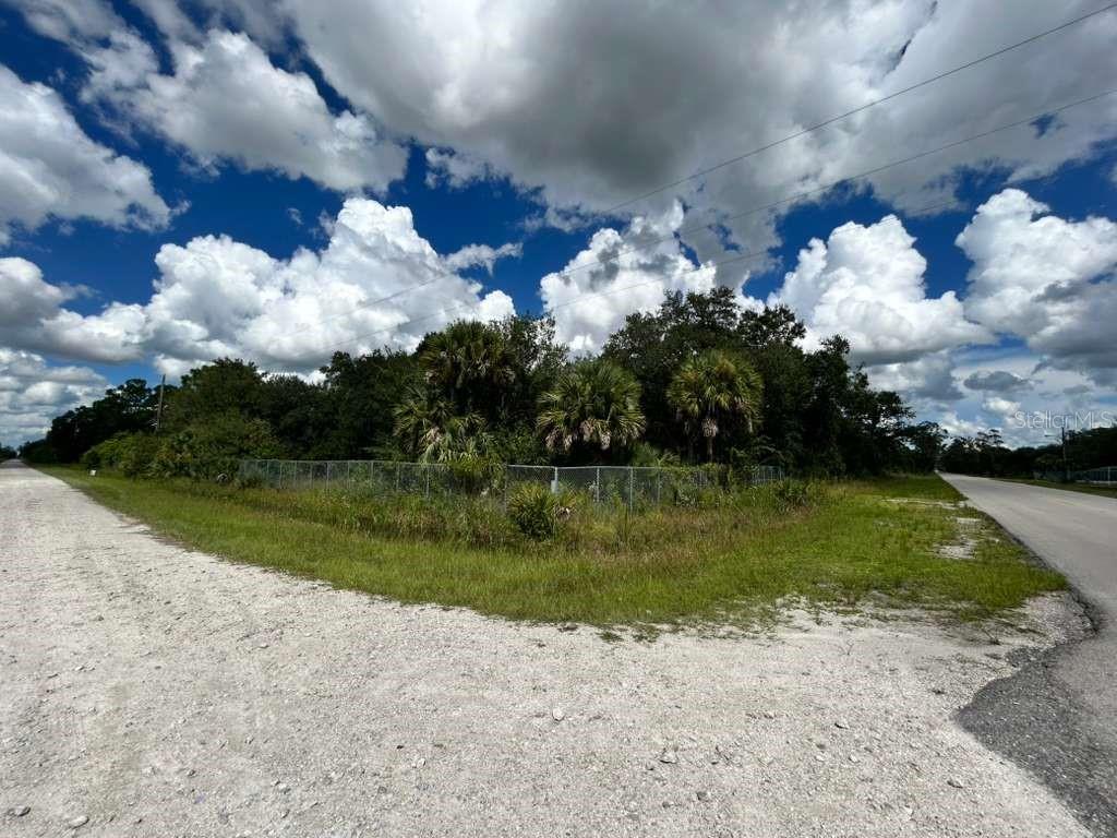 Image 5 of 10 For 265 Arboleda Street