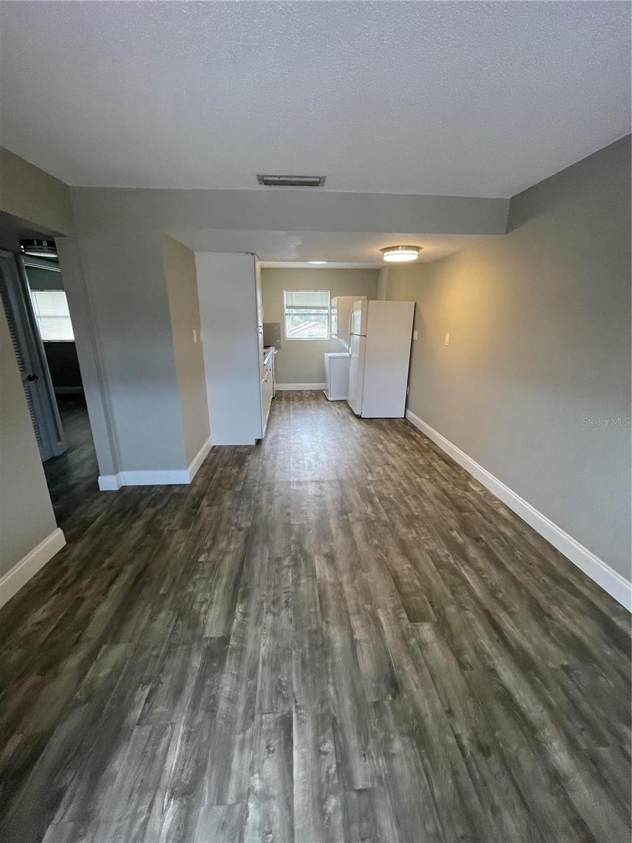 Image 3 of 14 For 609 Central Avenue 207