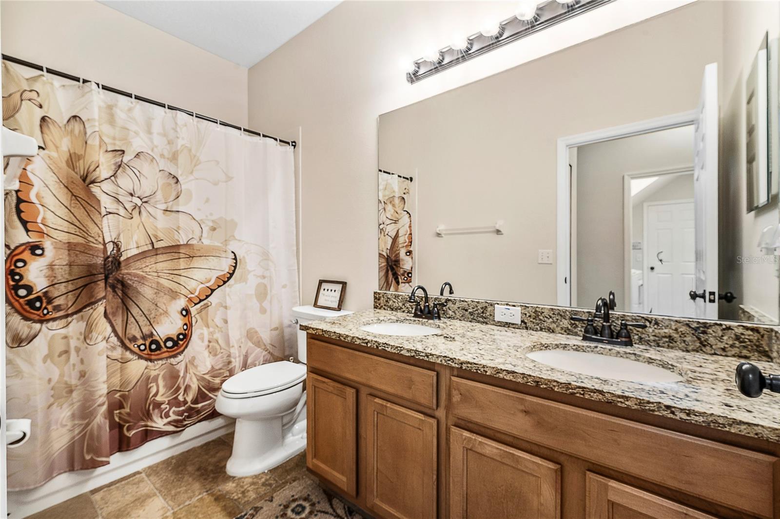 Image 16 of 29 For 227 Venetian Bay Circle