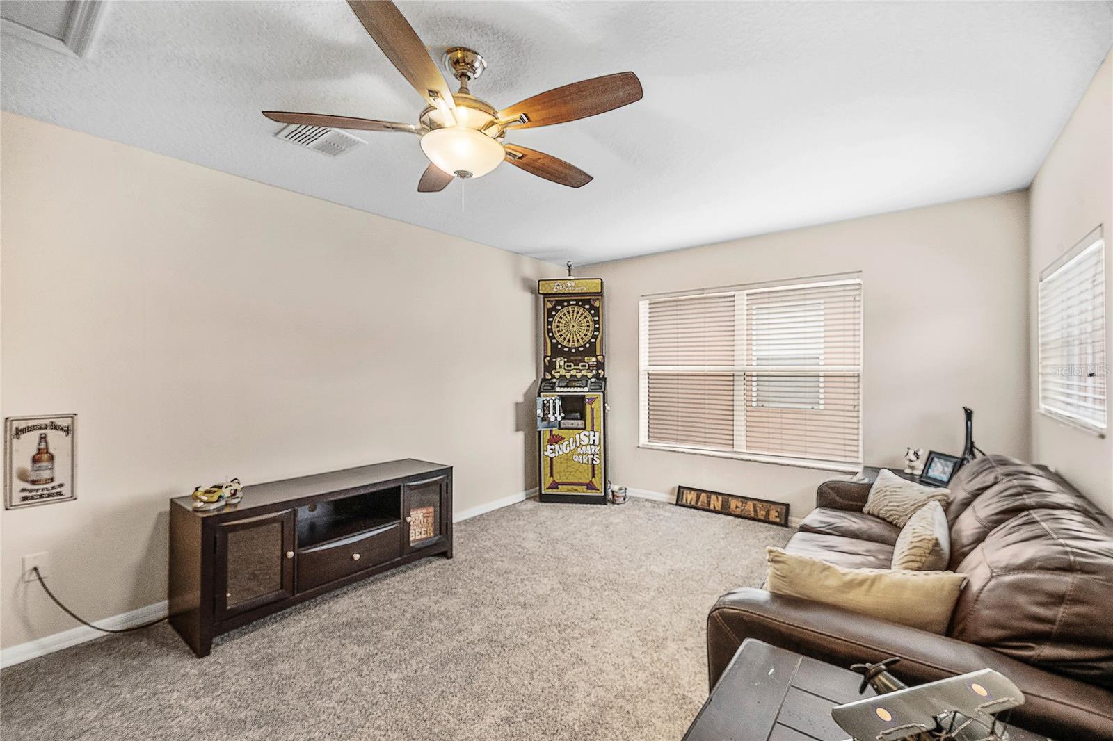 Image 19 of 29 For 227 Venetian Bay Circle