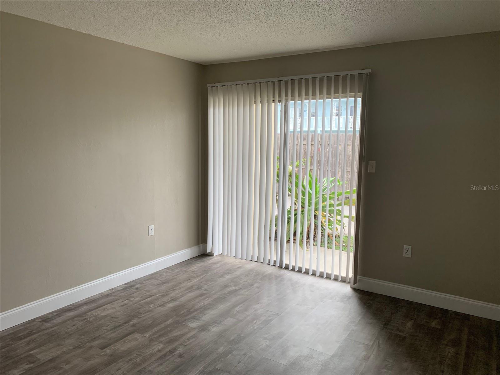 Image 11 of 13 For 955 Knox Mc Rae Drive 9