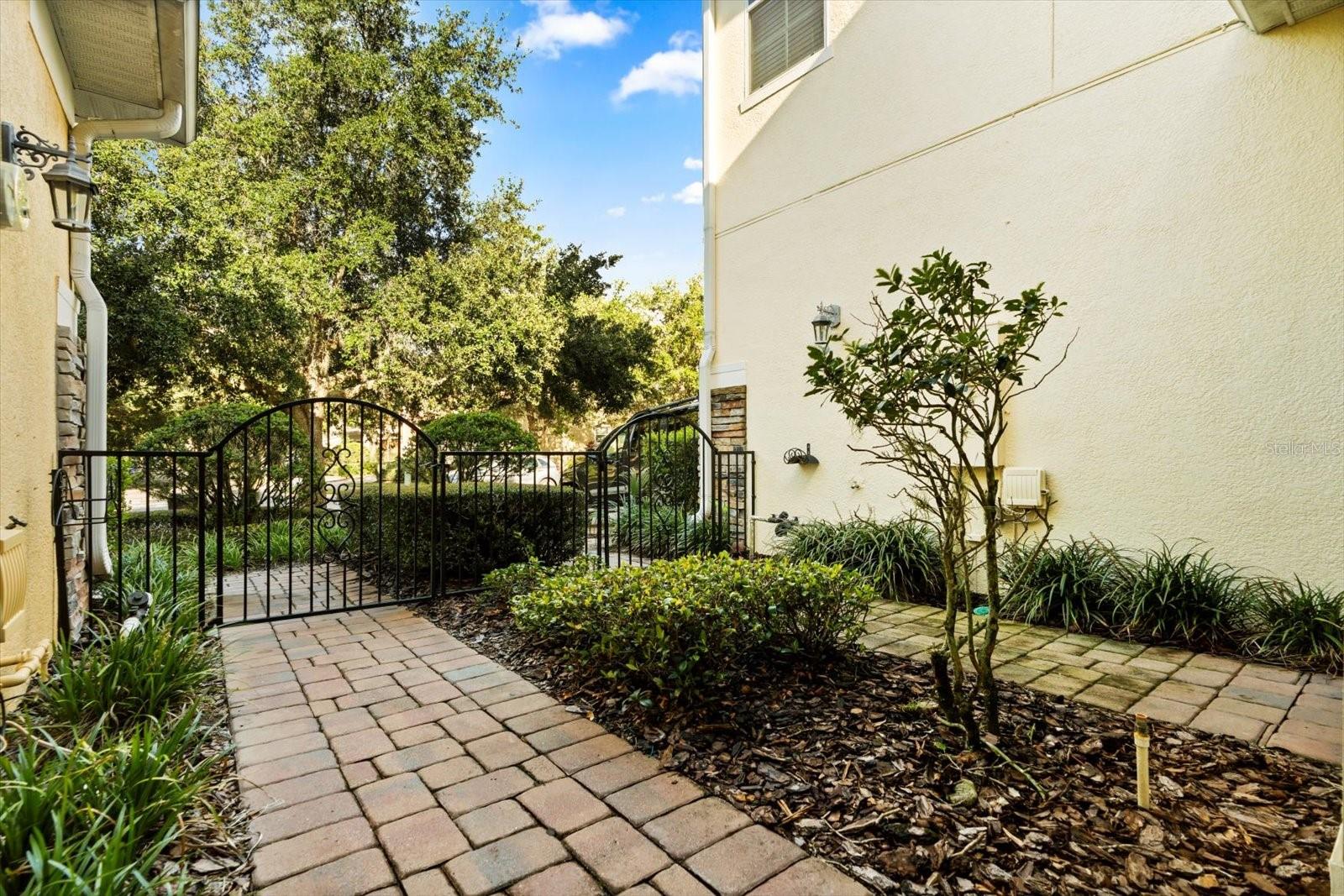 Image 3 of 34 For 2766 Sweet Magnolia Place