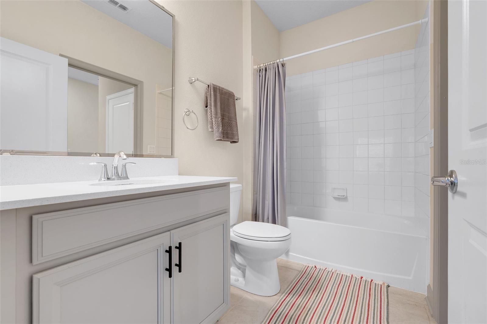 Image 20 of 40 For 3538 Belland Circle B