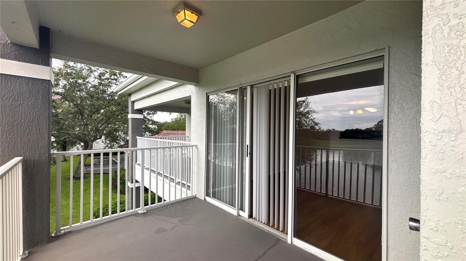 Image 15 of 21 For 13803 Fairway Island Drive 1627