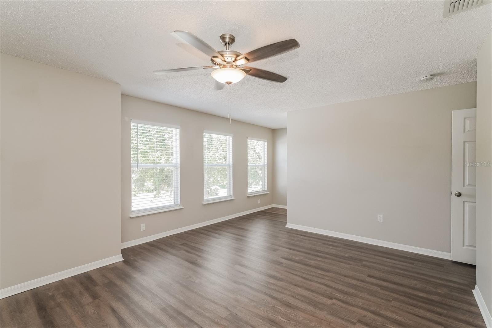 Image 10 of 17 For 30614 Birdhouse Drive