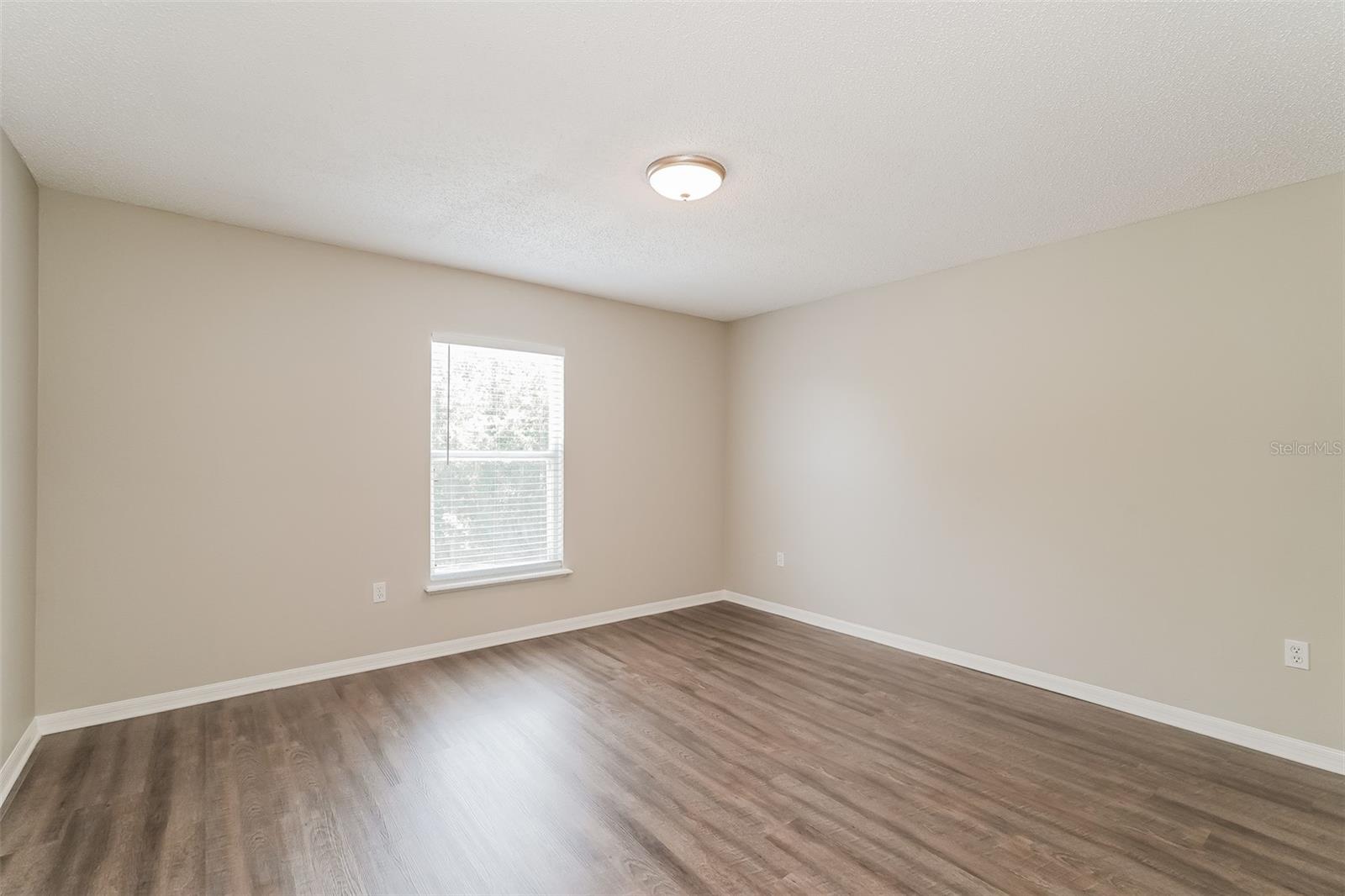 Image 13 of 17 For 30614 Birdhouse Drive