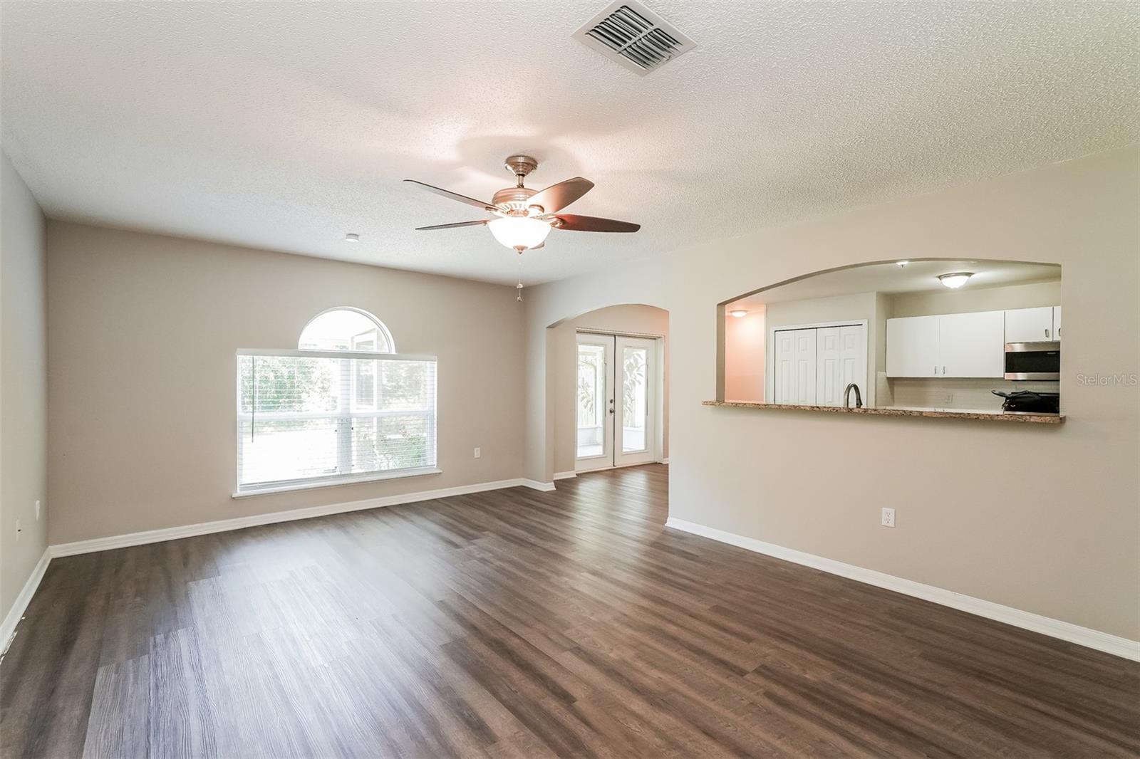 Image 4 of 17 For 30614 Birdhouse Drive