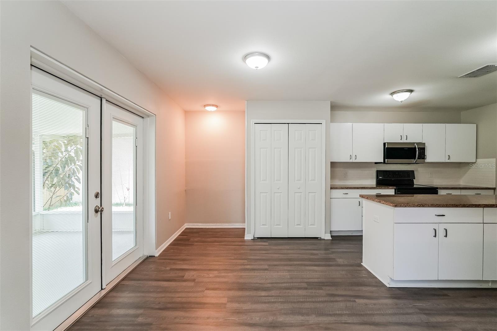 Image 6 of 17 For 30614 Birdhouse Drive