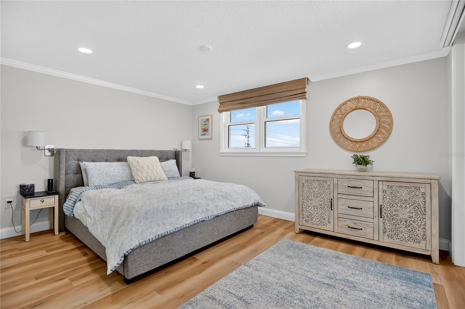 Image 19 of 34 For 4505 Atlantic Avenue 305