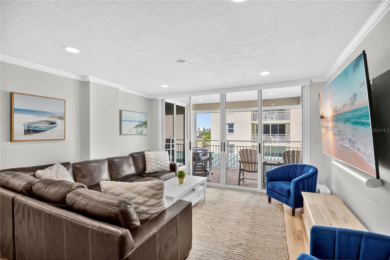 Image 7 of 34 For 4505 Atlantic Avenue 305