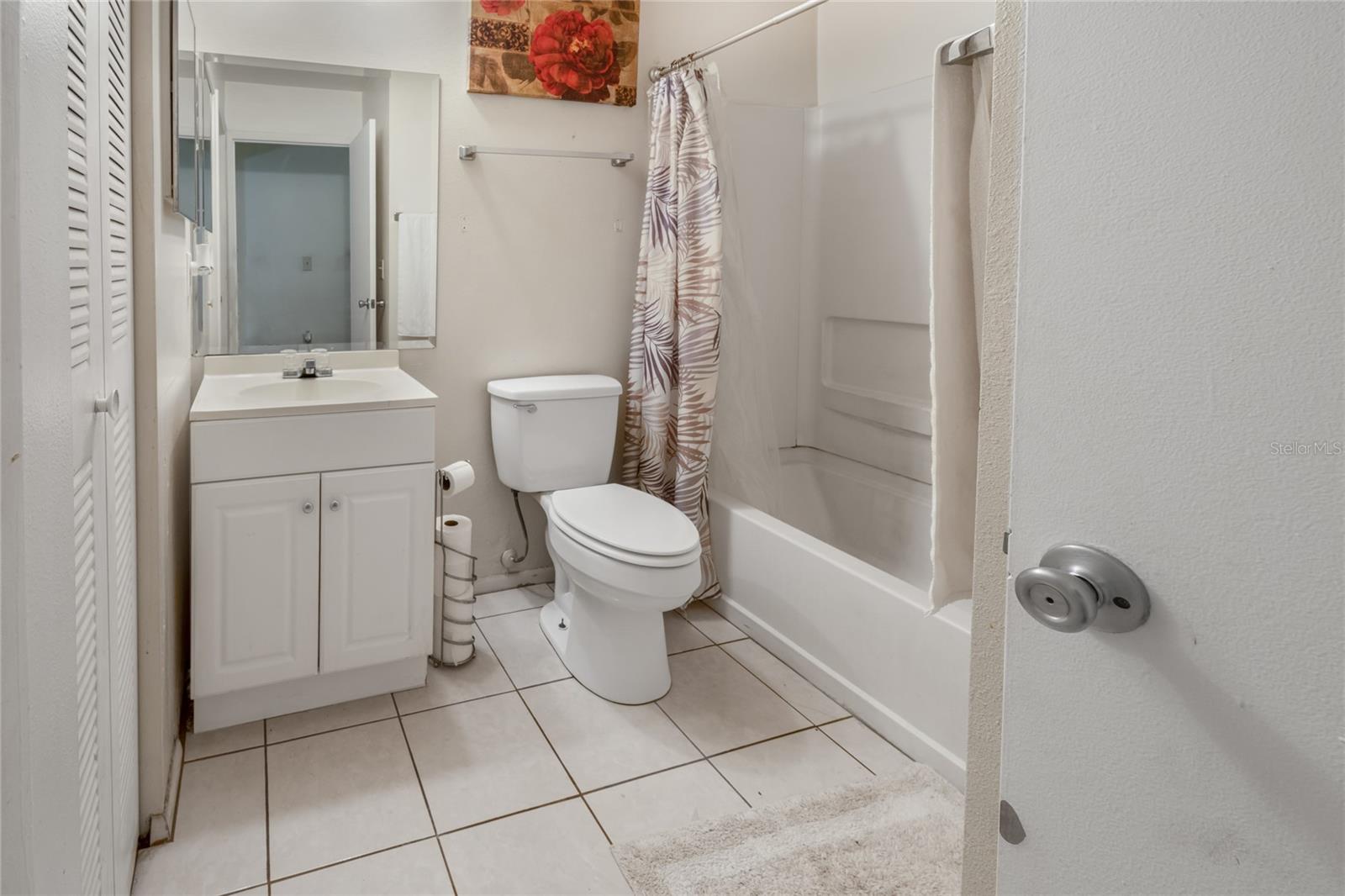 Image 14 of 21 For 2041 Dixie Belle Drive 2041a