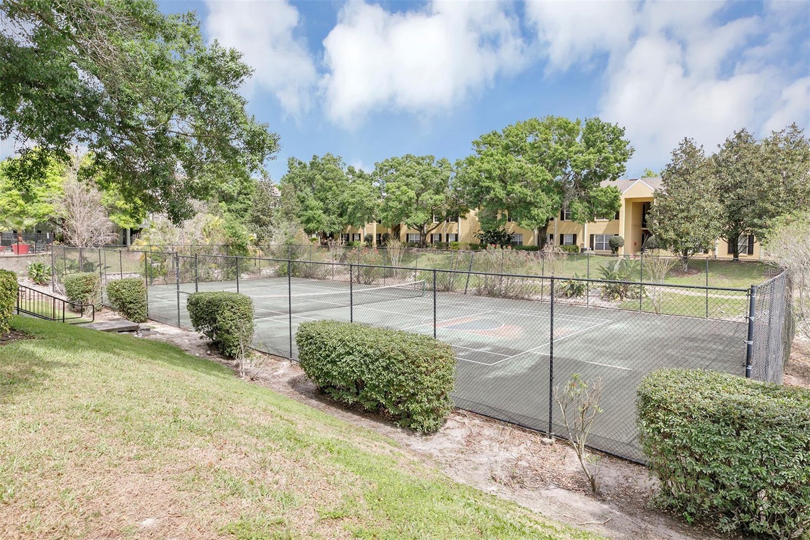 Image 21 of 21 For 2041 Dixie Belle Drive 2041a