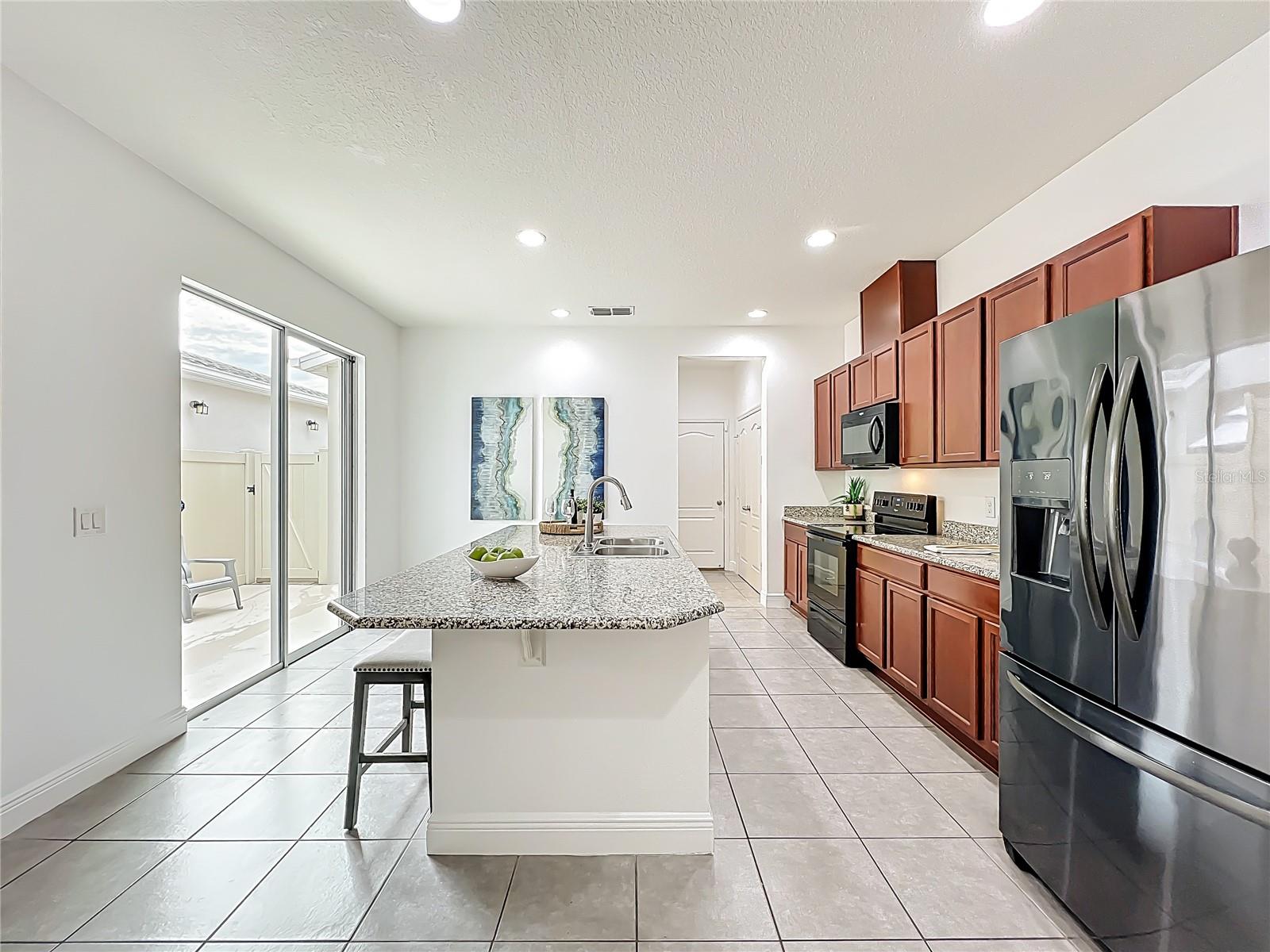 Image 14 of 43 For 13742 Beckman Drive