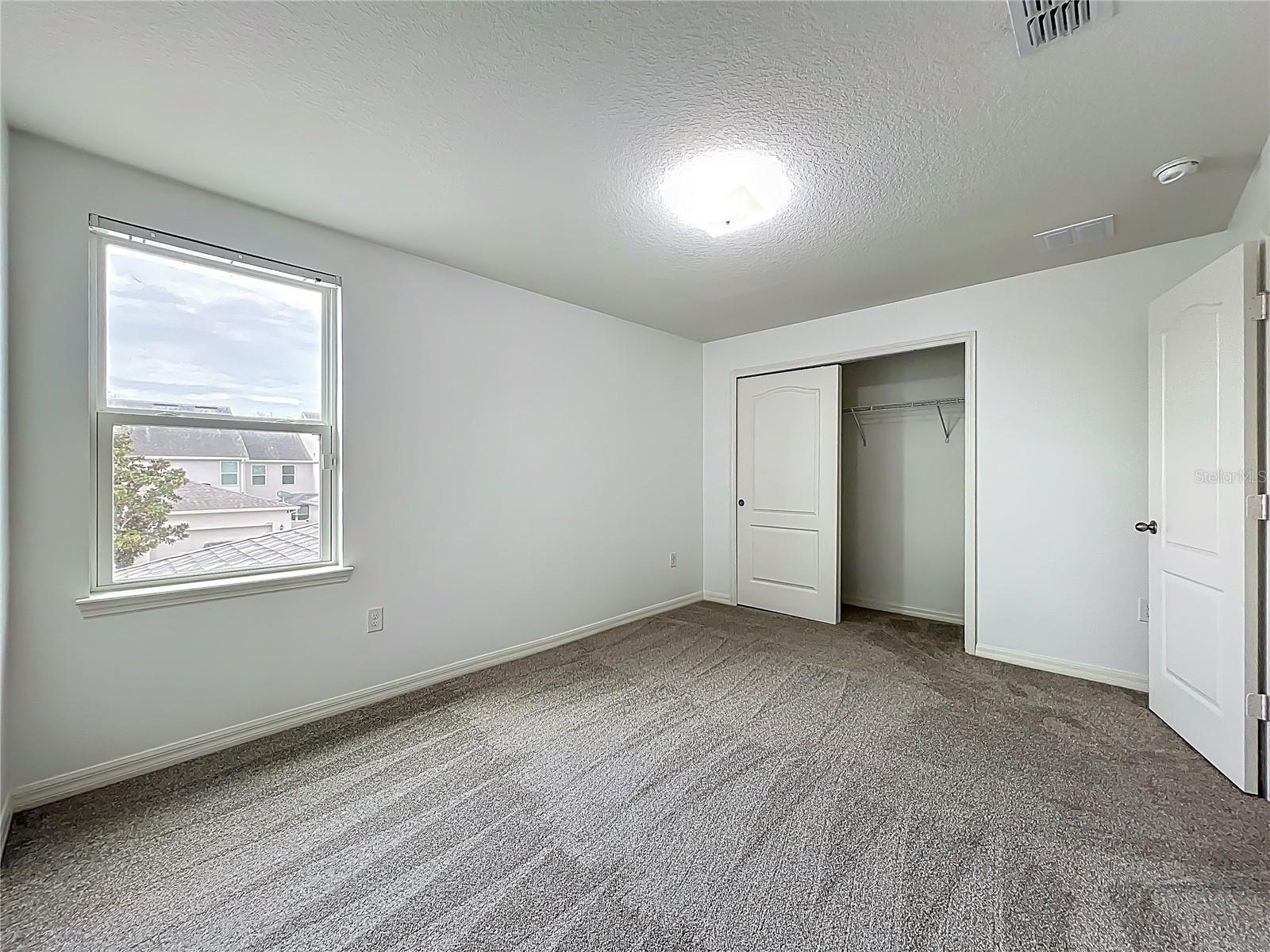 Image 29 of 43 For 13742 Beckman Drive