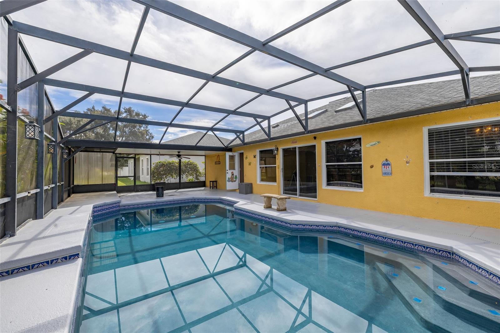 Image 46 of 57 For 846 Blanc Court