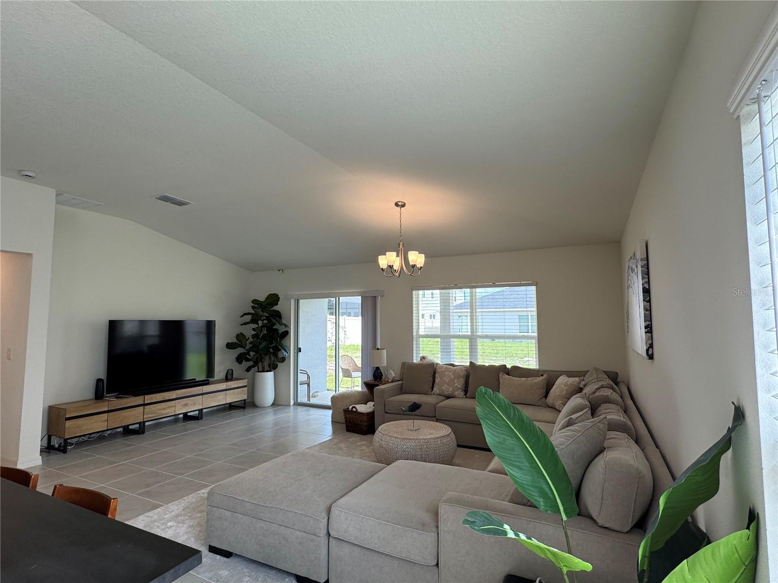 Image 7 of 18 For 9033 Hooton Way