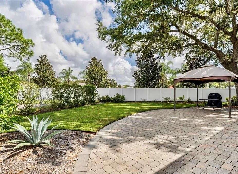 Image 3 of 20 For 16345 Cherry Tree Court