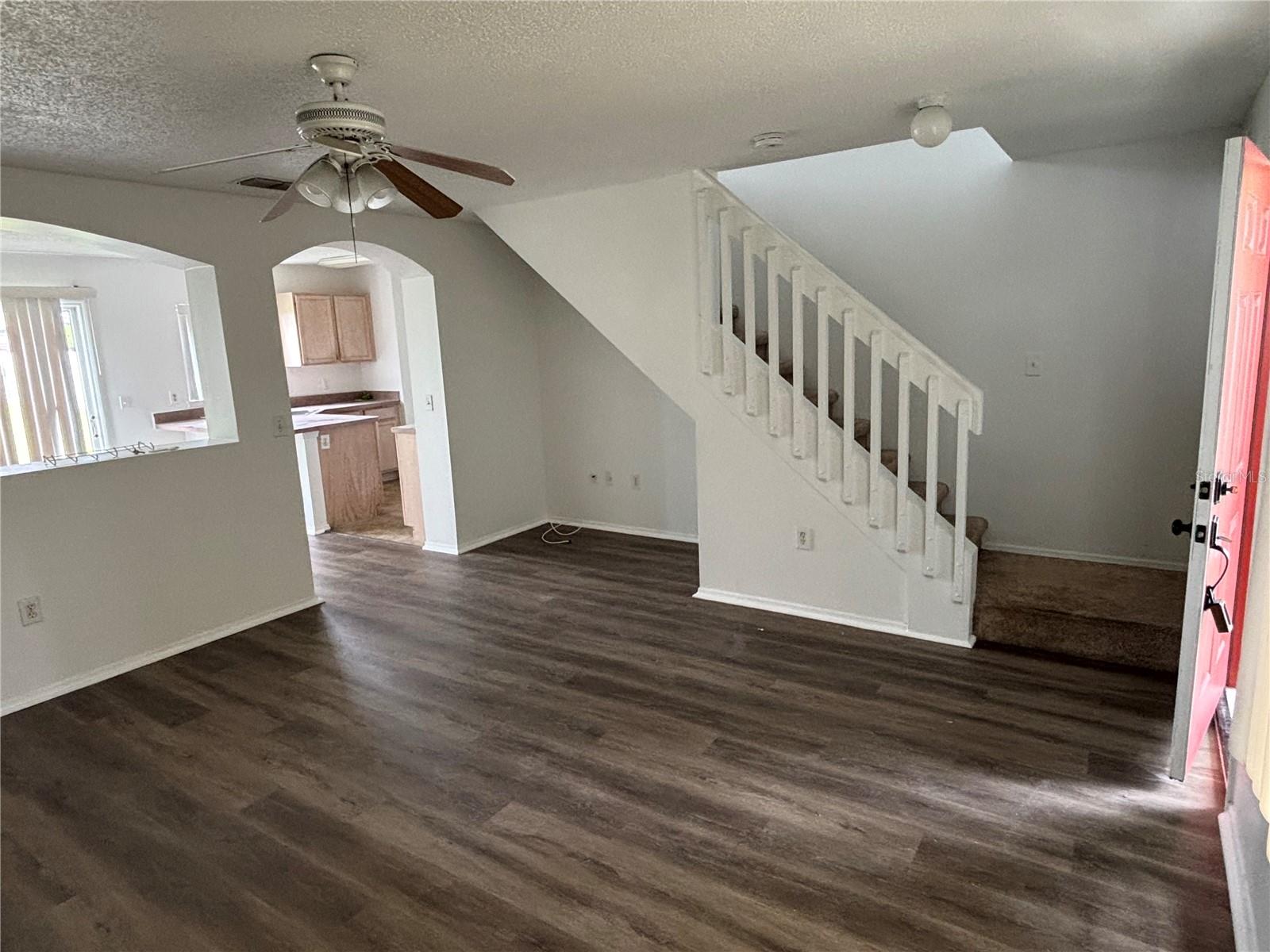 Image 6 of 31 For 1203 Carey Glen Circle